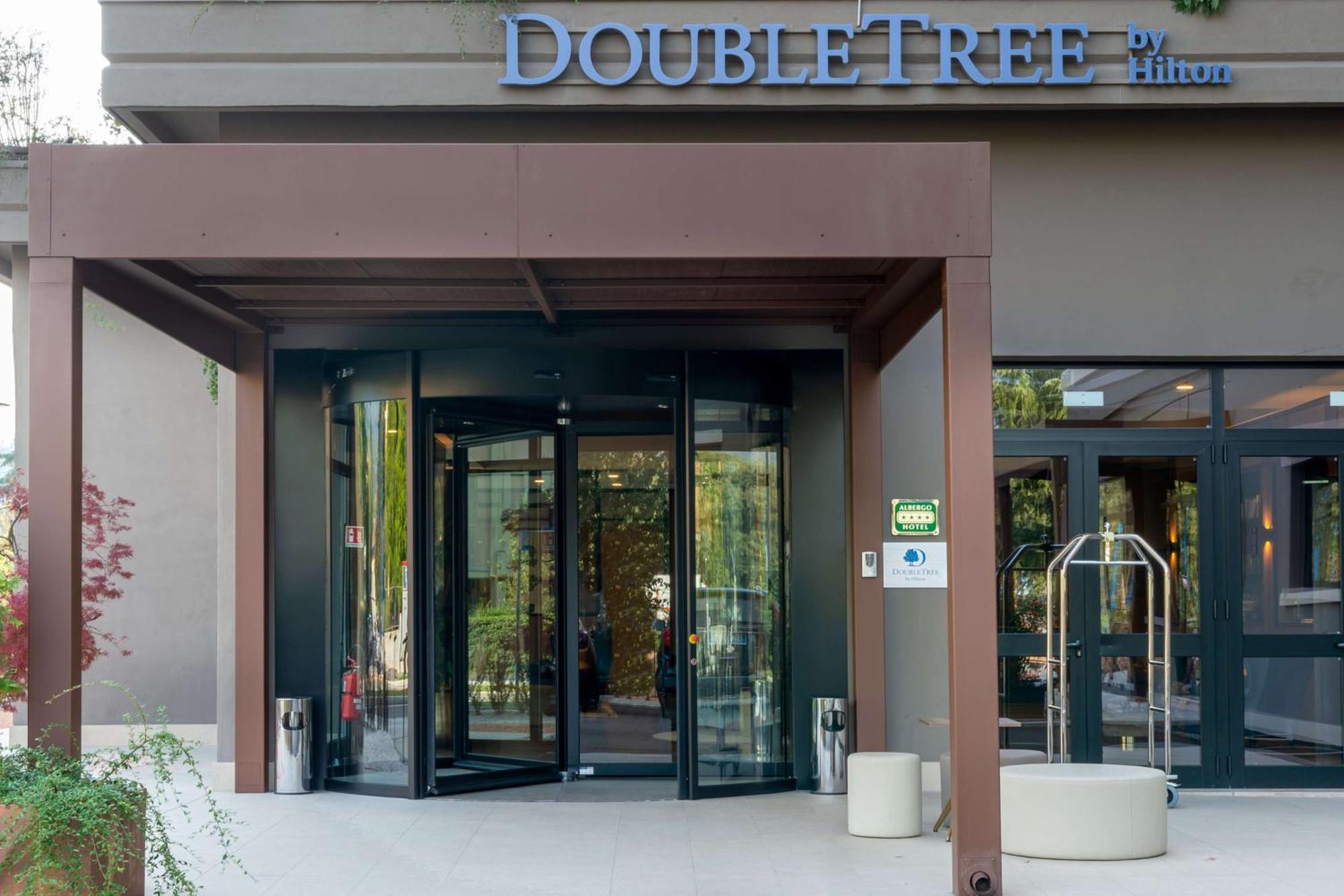 Hotel Doubletree By Hilton Brescia Exteriér fotografie